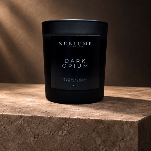 swieca sojowa dark opium.jpg
